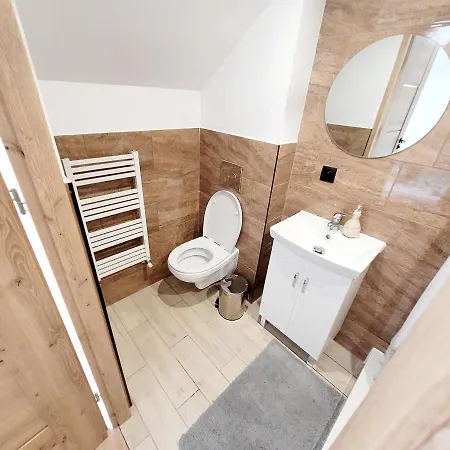 Apartment Goscinne Basniowy Dom - Gory Stolowe