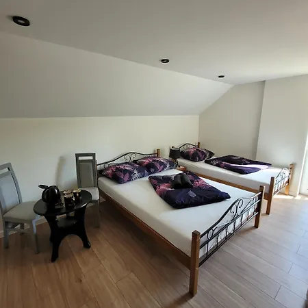 Apartment Goscinne Basniowy Dom