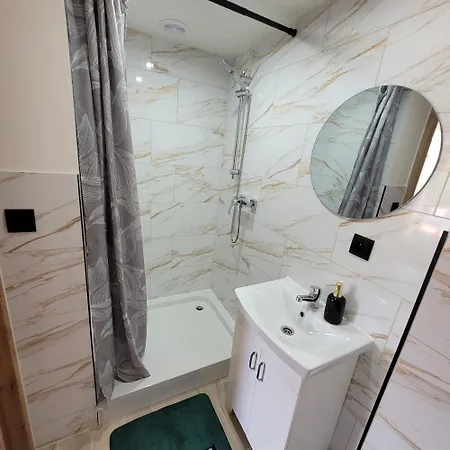 Goscinne Basniowy Dom - Gory Stolowe * Radkow