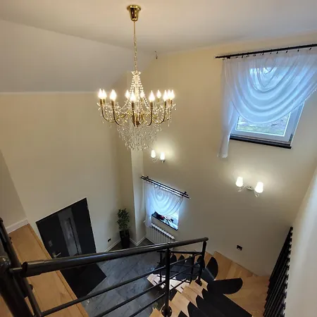 Goscinne Basniowy Dom - Gory Stolowe