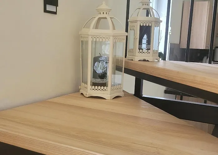 Goscinne Basniowy Dom - Gory Stolowe *