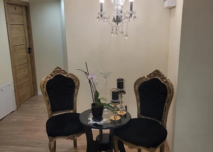 Gościnne Baśniowy Dom Apartament *