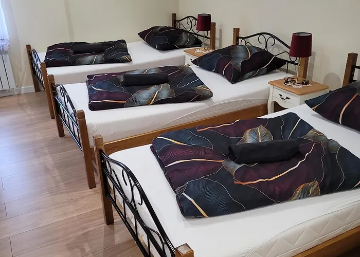 Gościnne Baśniowy Dom Apartament *